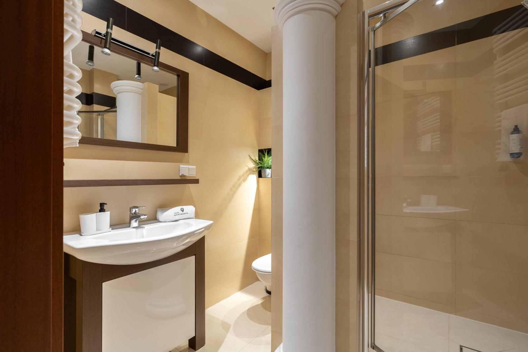 Portofino - Family In Center With Parking By Lion Apartament